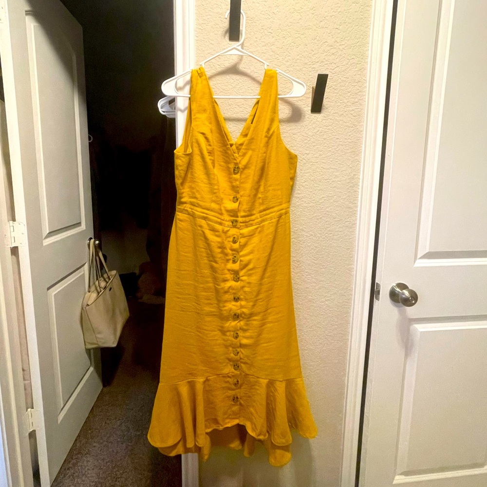 Gold yellow LULU’S dress midi length